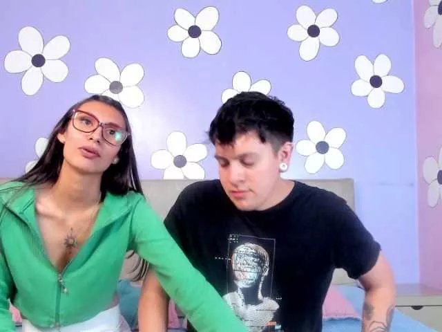 Offline Ethan-N-Abby on BongaCams