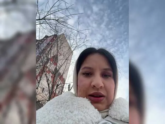 EvaRoughe on BongaCams