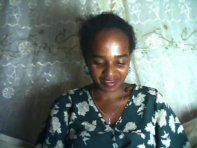 Freechat Flania on BongaCams