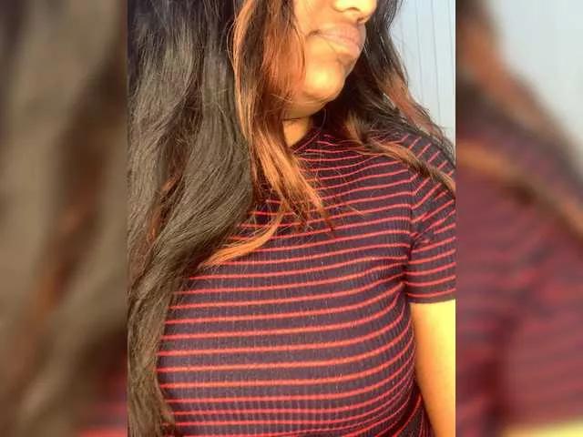 Offline FreakySophie on BongaCams