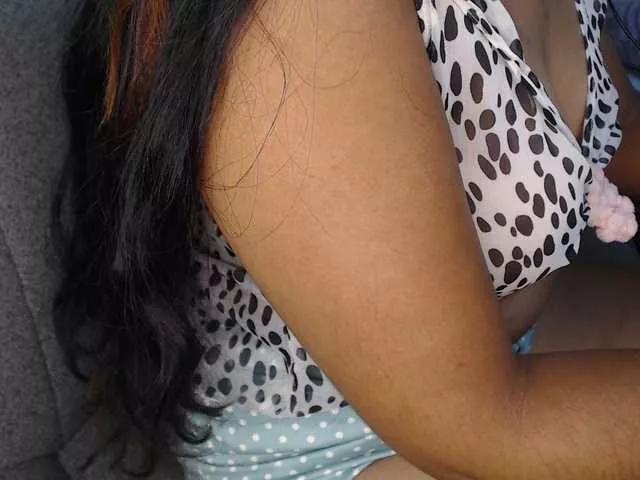 Offline FreakySophie on BongaCams