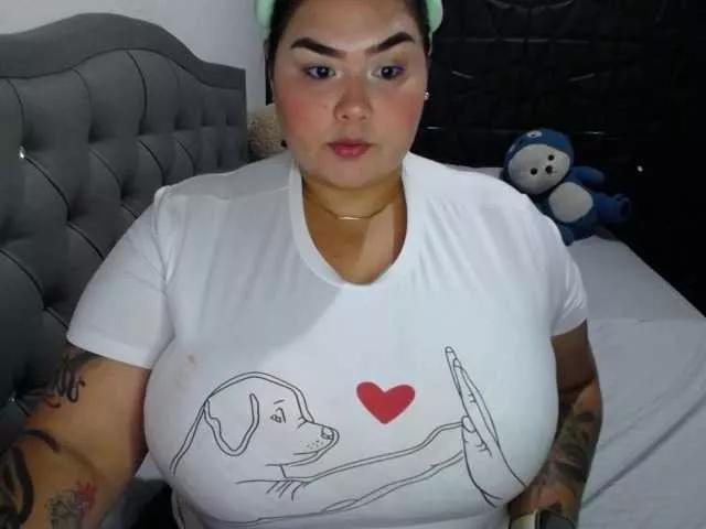 GabiBigBoobs on BongaCams 