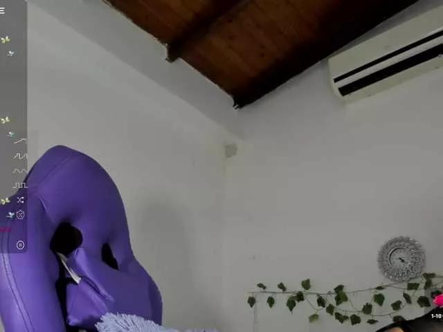 Geminis-1 on BongaCams 