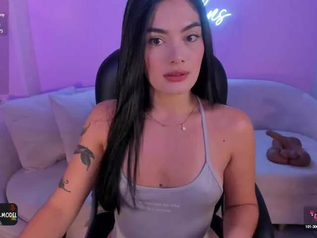 Offline GiaFerrara on BongaCams