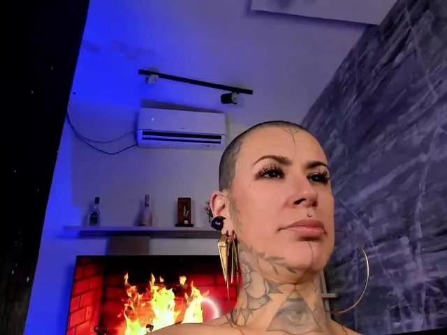 GinebraFox on BongaCams 