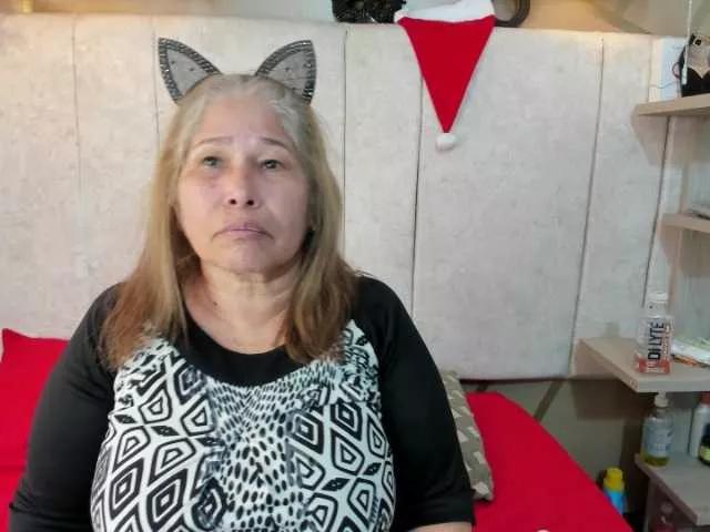 girl-amada on BongaCams 