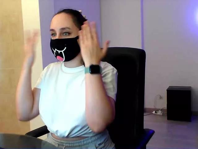 GummyPeach on BongaCams 