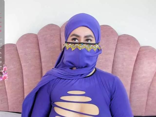 halabi-saha on BongaCams 