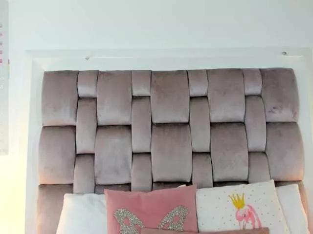 Admire 22 years old HarleyQueen666 from BongaCams HarleyQueen666 from BongaCams