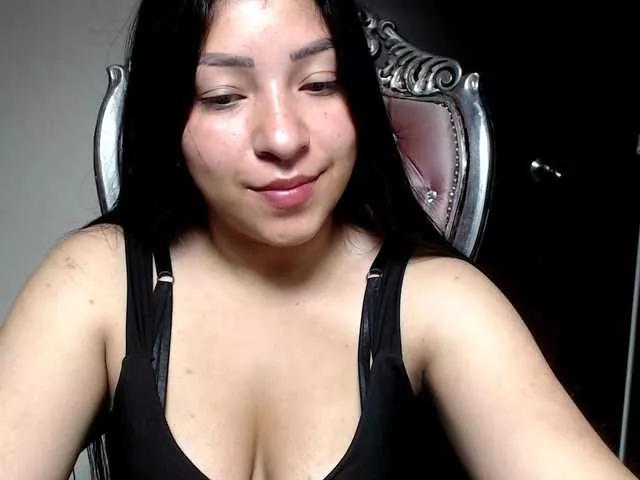 holly20a on BongaCams 
