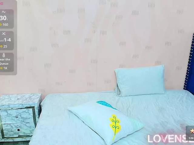horny18girl on BongaCams 