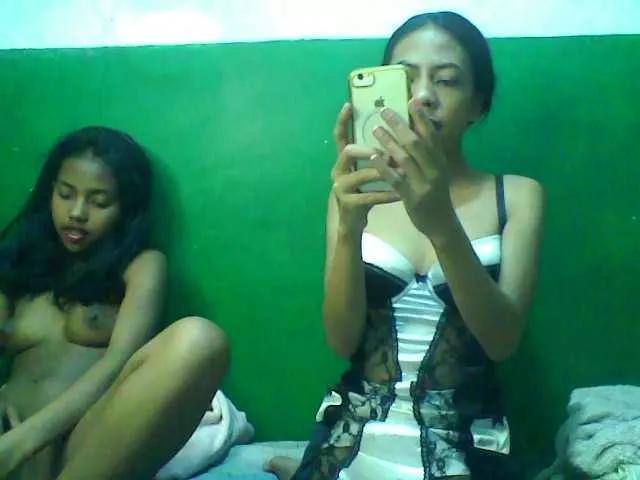 Freechat HotLunah on BongaCams