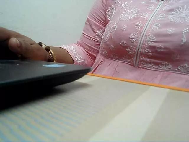 hotpavitra on BongaCams 