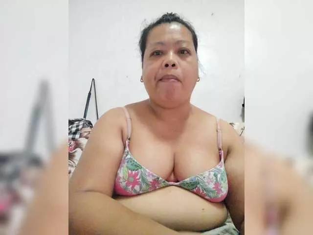 Hottynilda on BongaCams 