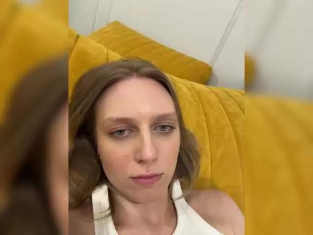 Offline HotWillow on BongaCams