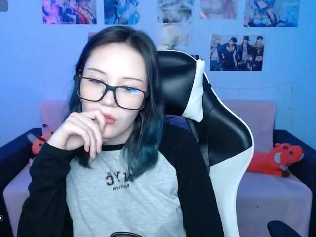 Freechat Hugo-Min on BongaCams