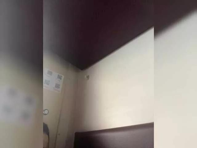 Ilya19121 on BongaCams 
