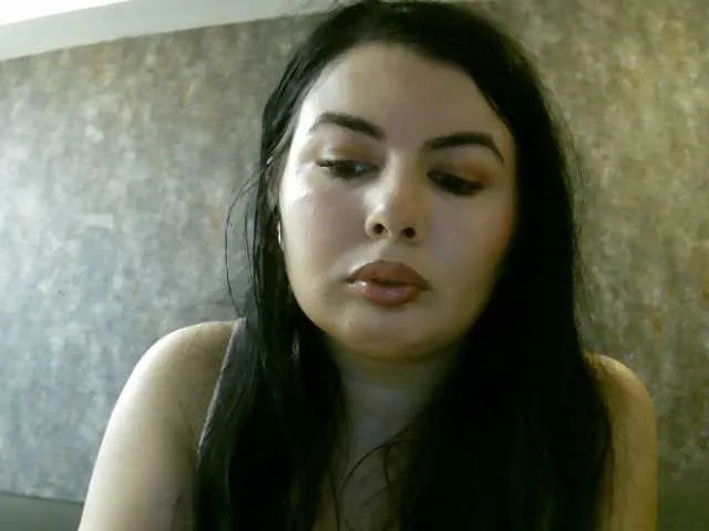 Offline Imagicgi18 on BongaCams