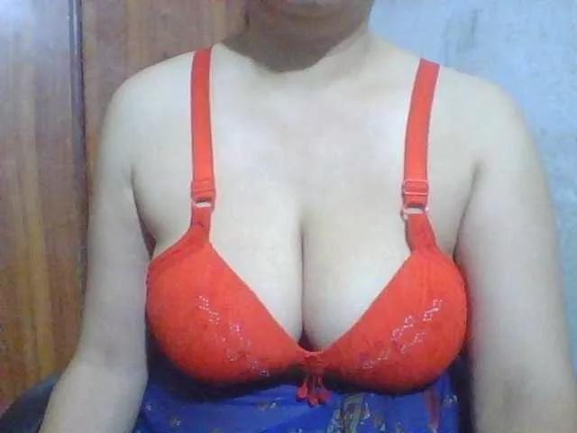 Offline indiagirl50 on BongaCams