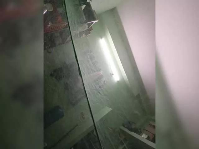 Offline Indiancollegeguys1 on BongaCams