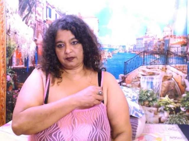Freechat indianstar75 on BongaCams