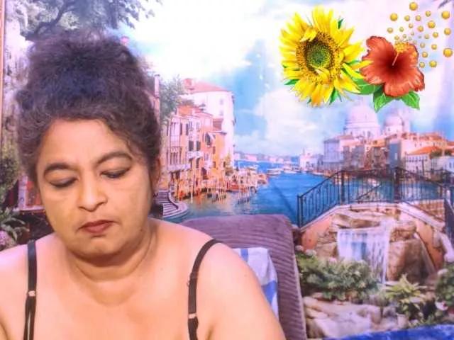 Freechat indianstar75 on BongaCams