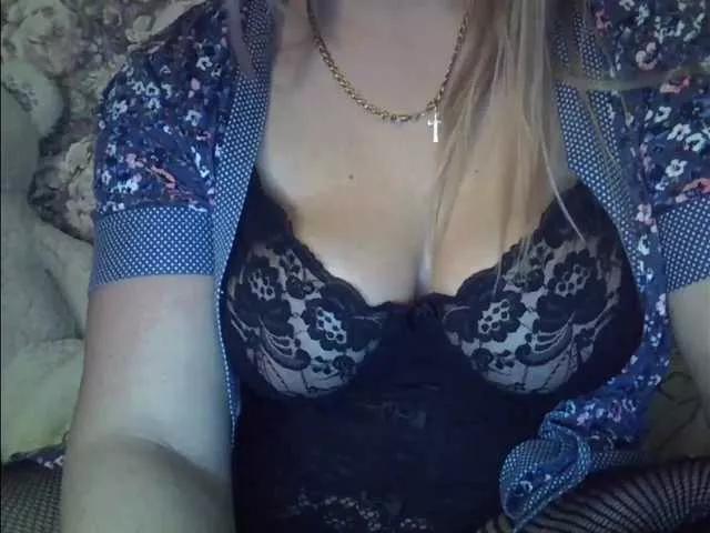 Innakroshkaaa on BongaCams 