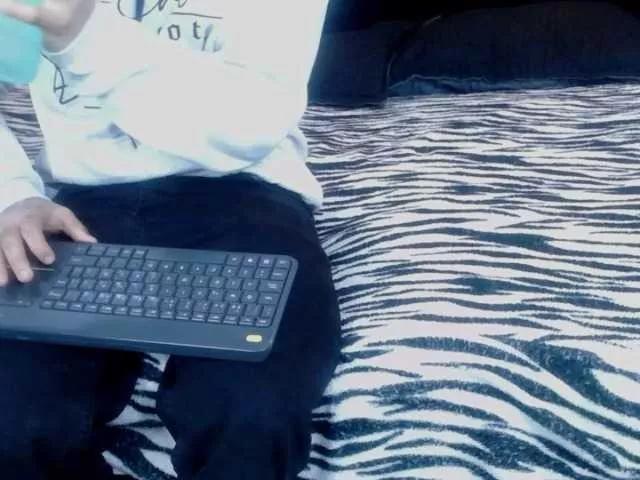 JacksonnScarlett on BongaCams 