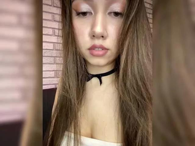 Jade8887 on BongaCams 