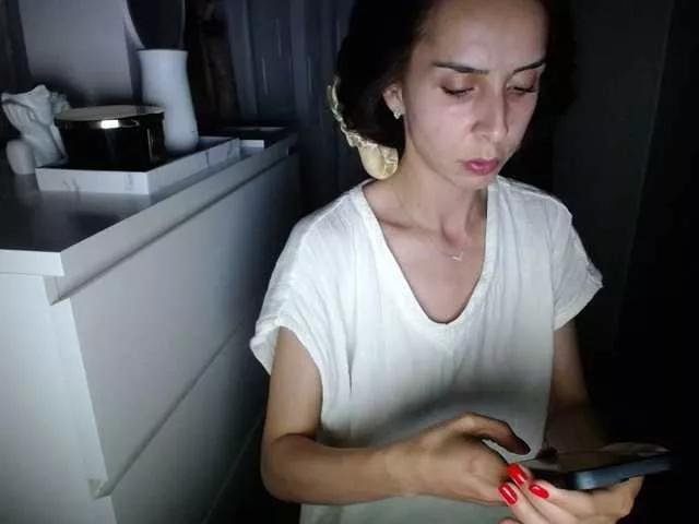 Offline jenniferburrill on BongaCams