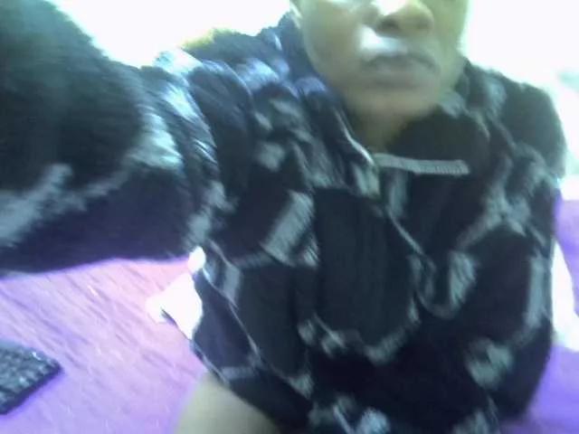 Offline jeyhoward on BongaCams