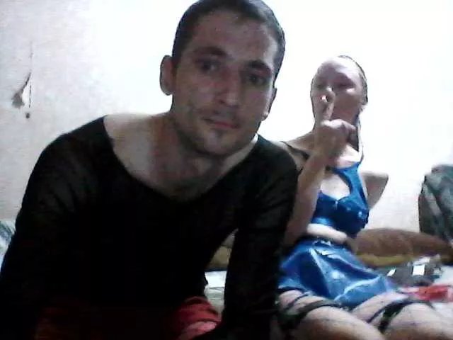 Offline JJulia4021 on BongaCams