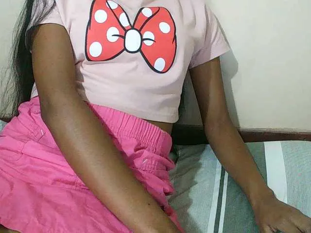 Jolie10 on BongaCams