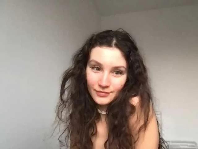 JolieKiss on BongaCams