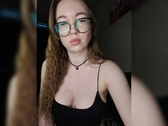 Offline Juliberry1 on BongaCams