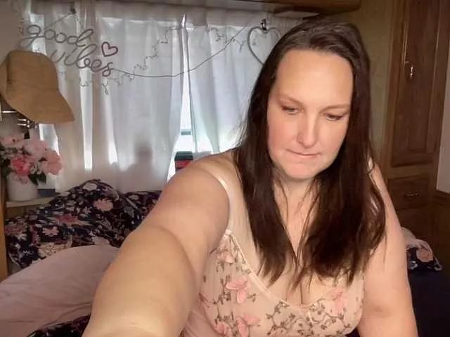 Offline JustTrudy on BongaCams