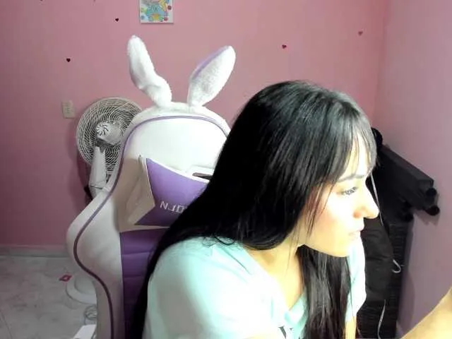 Karisu — Freechat on BongaCams