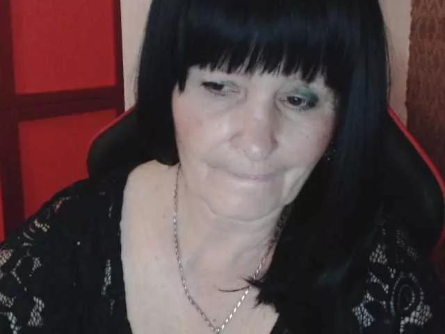 Offline KatarinaGloss on BongaCams