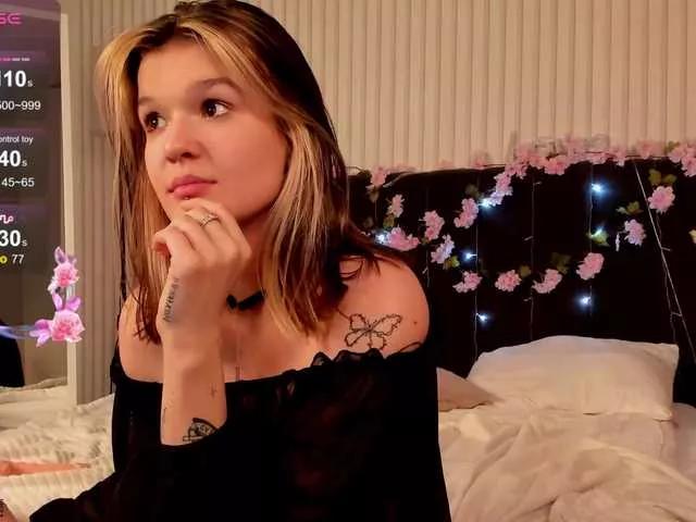 Offline Kati-Li on BongaCams