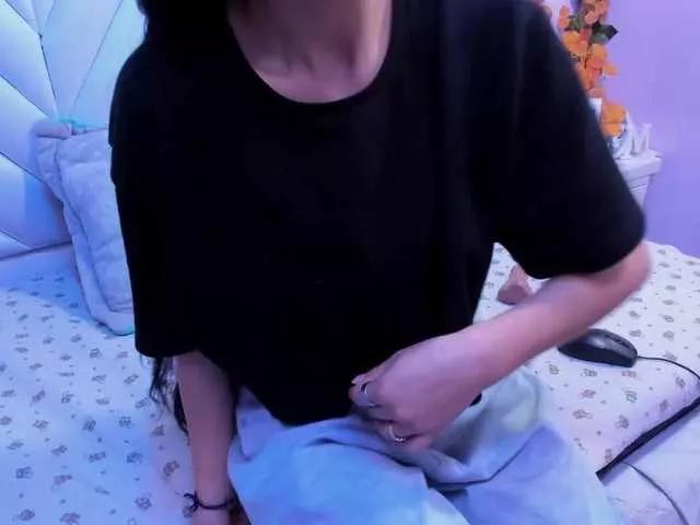 Offline kattyqueenn on BongaCams