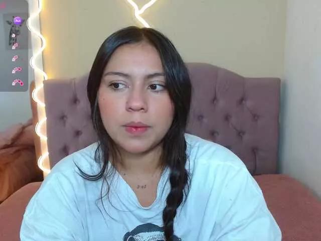 kendra-tay on BongaCams