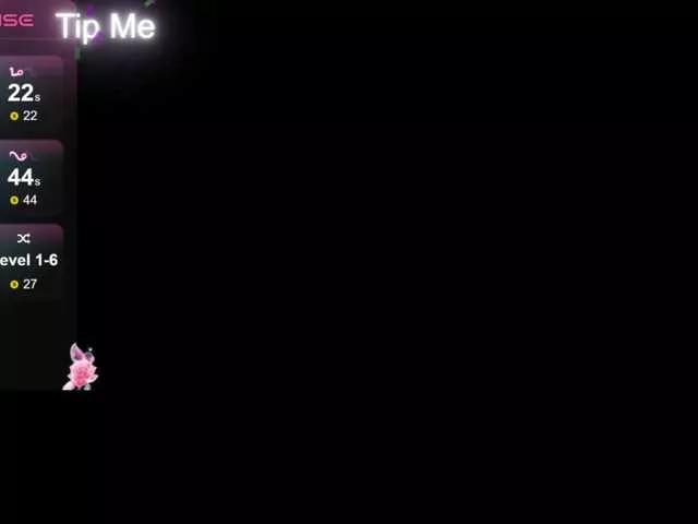 Offline Kiana-White on BongaCams