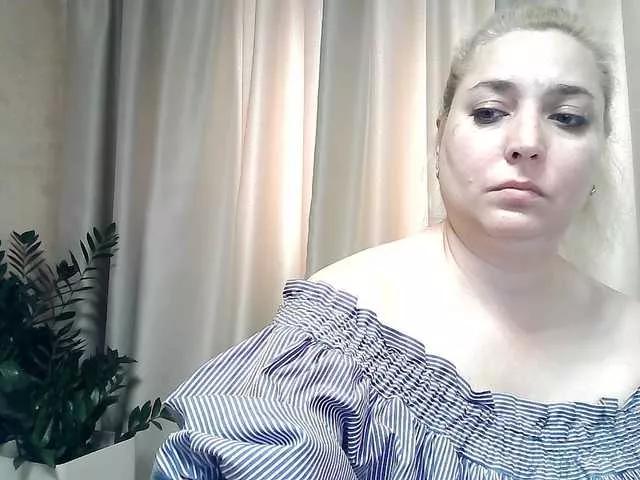 KickaIricka on BongaCams 