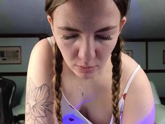 KiraRustle on BongaCams