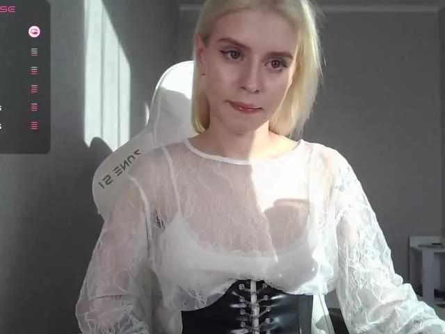kissesliza on BongaCams 