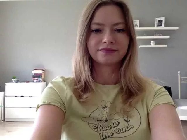 Offline kissMillie on BongaCams