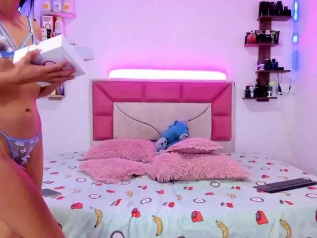 KittyMaxSteel on BongaCams 