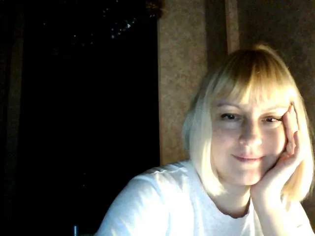 krisss2016 on BongaCams