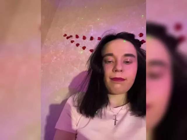 KrissyKittyCat on BongaCams 