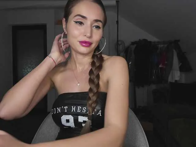 kristeen15 — ONLYFANSjensanders LIKE 11KISS 22BOOBS 400ass 200pussy 600MYHERO 2000
